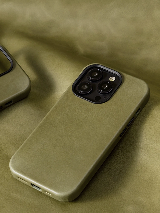 Custom Premium Genuine Leather Case for iPhone 15/ iPhone 14/ iPhone 13/ iPhone 12 with MagSafe